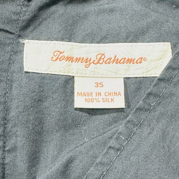 Tommy Bahama Shorts Men’s 35‎ Black Pleated Silk Preppy Business Casual Golf - Picture 3 of 8